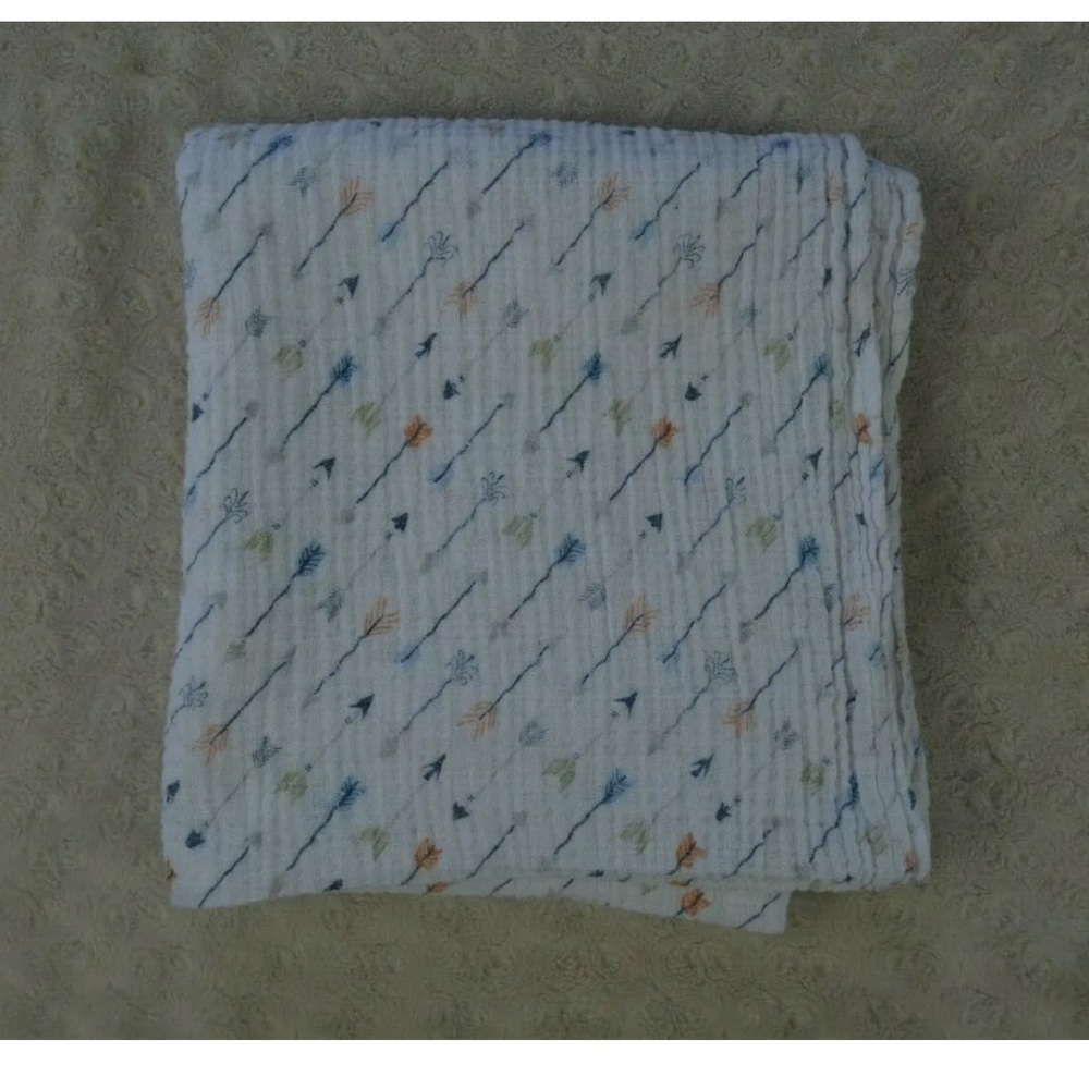 HB Hudson Baby Arrows Print Baby Swaddle Blanket White Muslin Blue Green Orange
